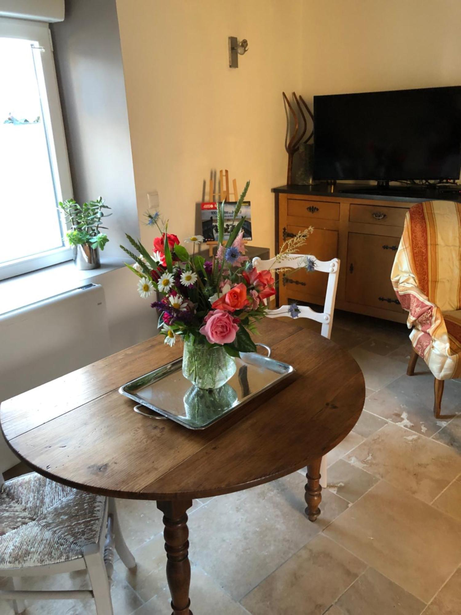 L'Atelier De Sophie Bed and Breakfast Longueville  Exteriör bild